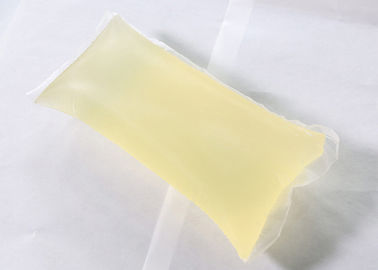 Materiais descartáveis não tecidos quentes de grande resistência dos esparadrapos do derretimento para guardanapo sanitários e almofadas
